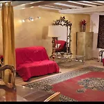 Nel Salotto Di - Spaziosa - Ideale Per Famiglie E Gruppi דירה טורינו