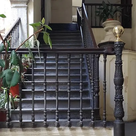 Nel Salotto Di - Spaziosa - Ideale Per Famiglie E Gruppi *