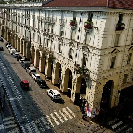 Centralissimo - Per Gruppi E Famiglie Apartmán