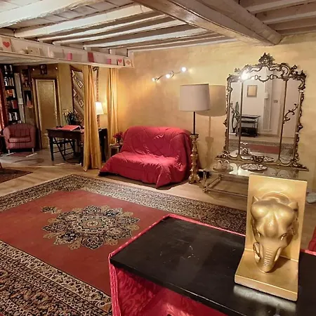 Centralissimo - Per Gruppi E Famiglie Apartmán *