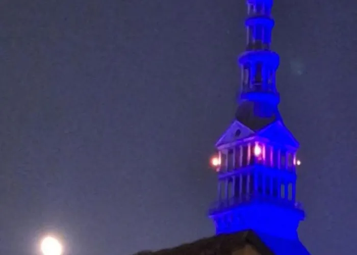 Nel Salotto Di - Spaziosa - Ideale Per Famiglie E Gruppi Appartement *